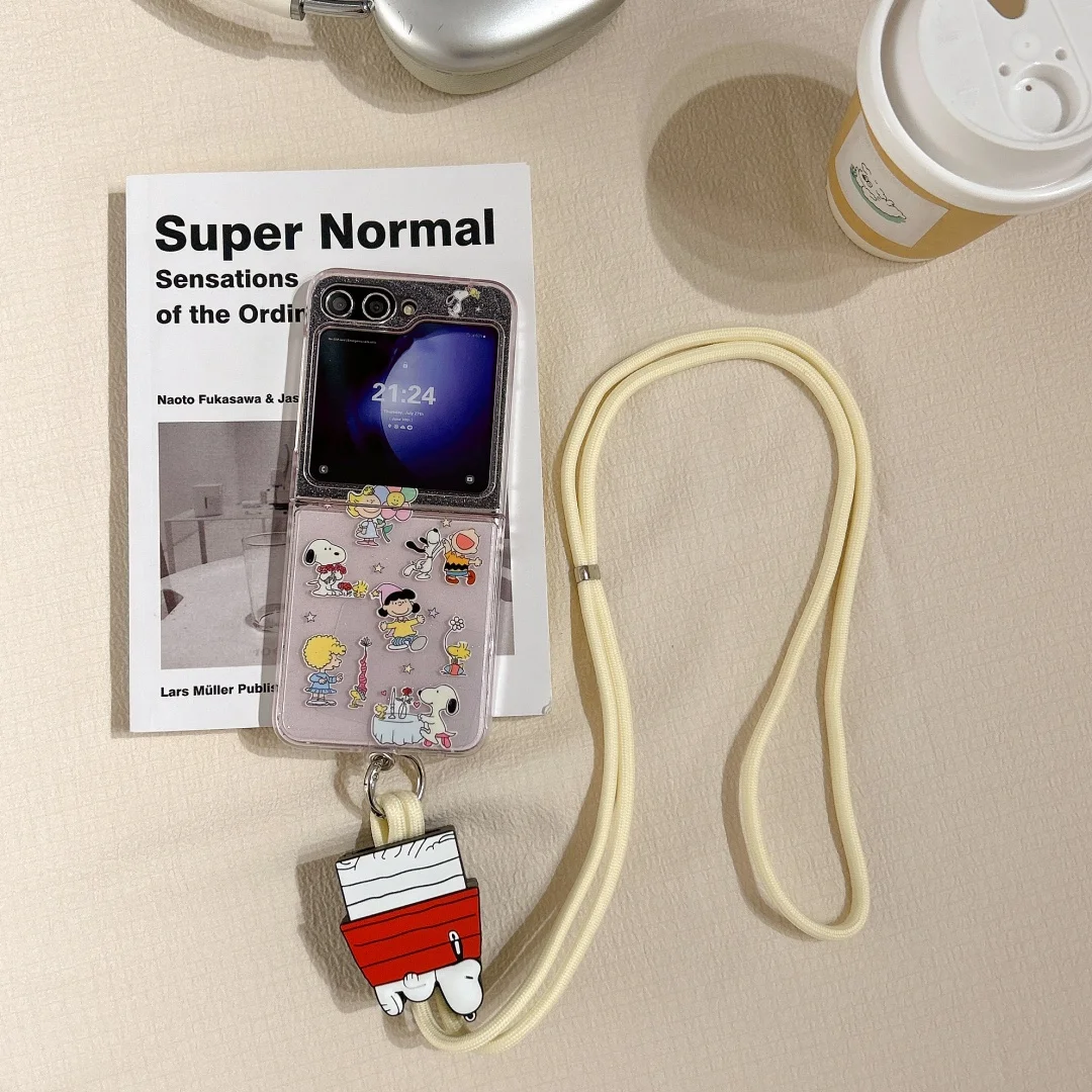 Funda de teléfono transparente con dibujos animados de Snoopy Charlie Brown para Samsung Galaxy Z Flip 7 6 5, funda trasera suave anticaída con purpurina