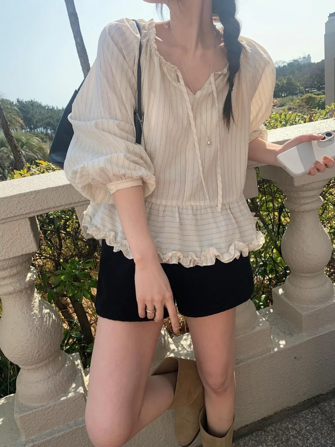 Chic Autumnal Slimming Long Sleeve Striped Shirt Women's Fashionable Bow Waist Cinched Flounce Hem Korean Style Top