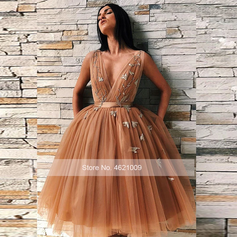 Schickes Champagner-Abiballkleid mit V-Ausschnitt, appliziertes knielanges Cocktailkleid, elegante Tüll-Abschlussballkleider, Vestido De Fiesta