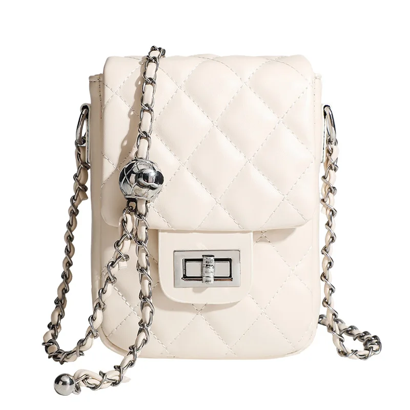 

2025 Spring/Summer Trendy Women's Bag: Handheld Chain Dumpling Style. Niche, All-match & Simple, Perfect for Daily Commute