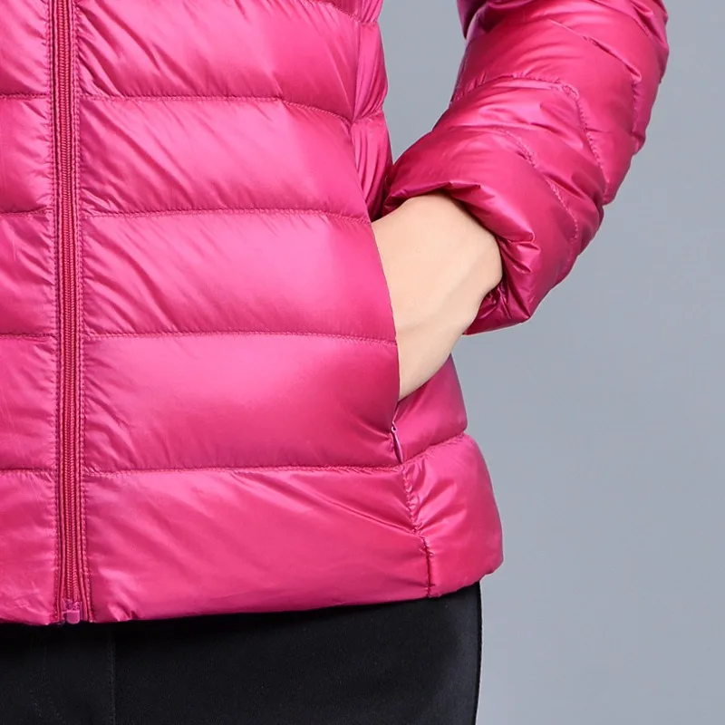 Women's Down Jacket Lightweight Korean Coats Warm Stand-up Collar Short Large Size Fashion White Duck Down Coats Puffer Jacket