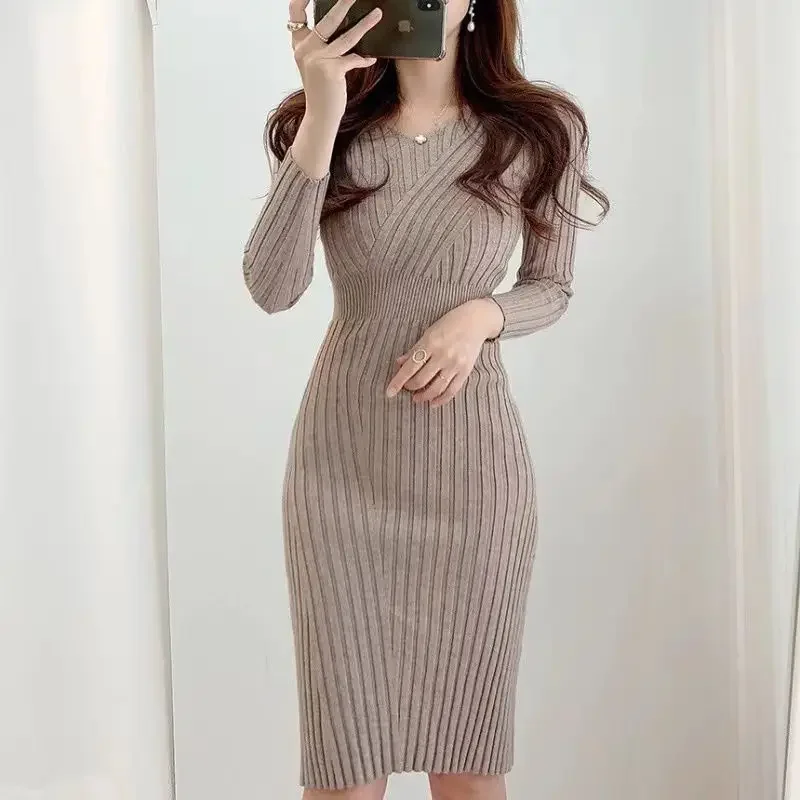 Primavera Nuovo pacchetto di maglieria vintage anca elegante signora maglieria elasticità donna autunno inverno lungo abito aderente coreano Y2k ssi