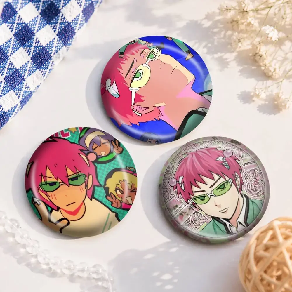 Okrągła akrylowa przypinka z anime Saiki K