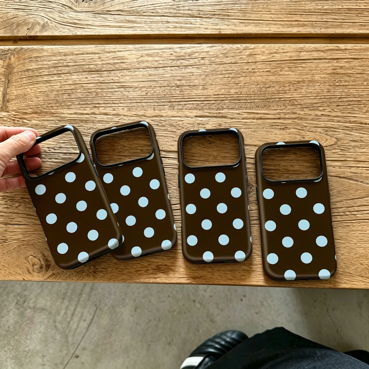 Brown Blue Big Dots Hard Shock-Absorption Phone Case For Samsung Galaxy S26 S25 Ultra S24 S23 Plus 2-in-1 Protective Cover