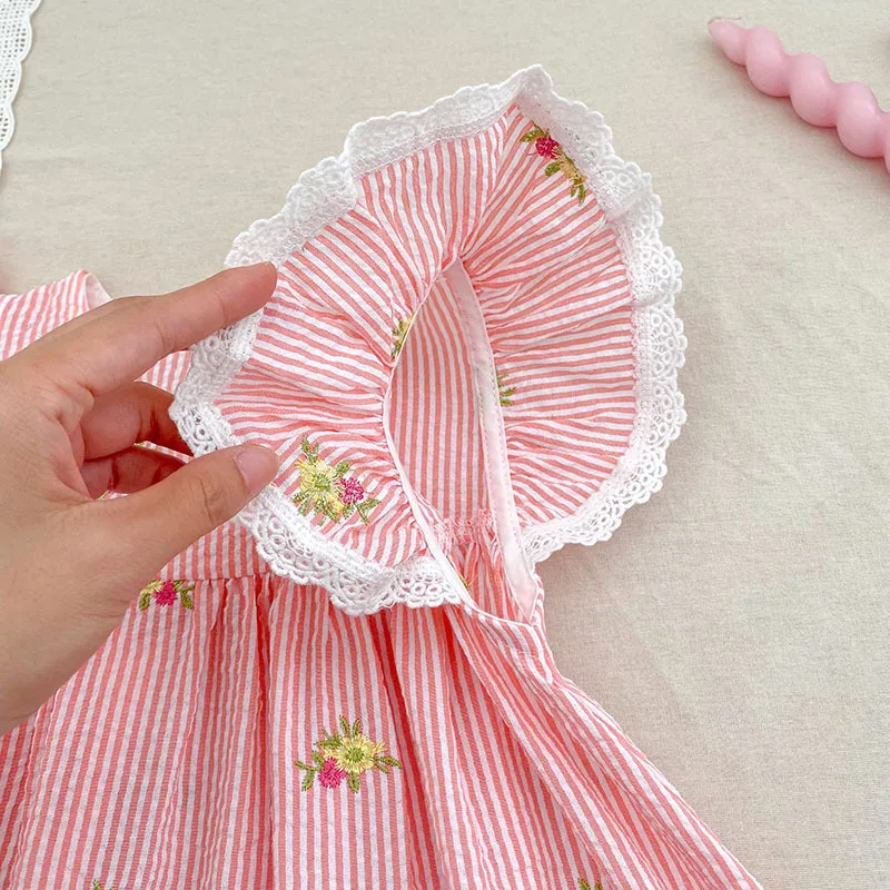 2026 Sommer 0-24M Baby Mädchen Flügelärmel Baumwolle Stickerei Baby Body 2-6 Jahre Süße Partykleider Schwesterkleidung – Detail 33