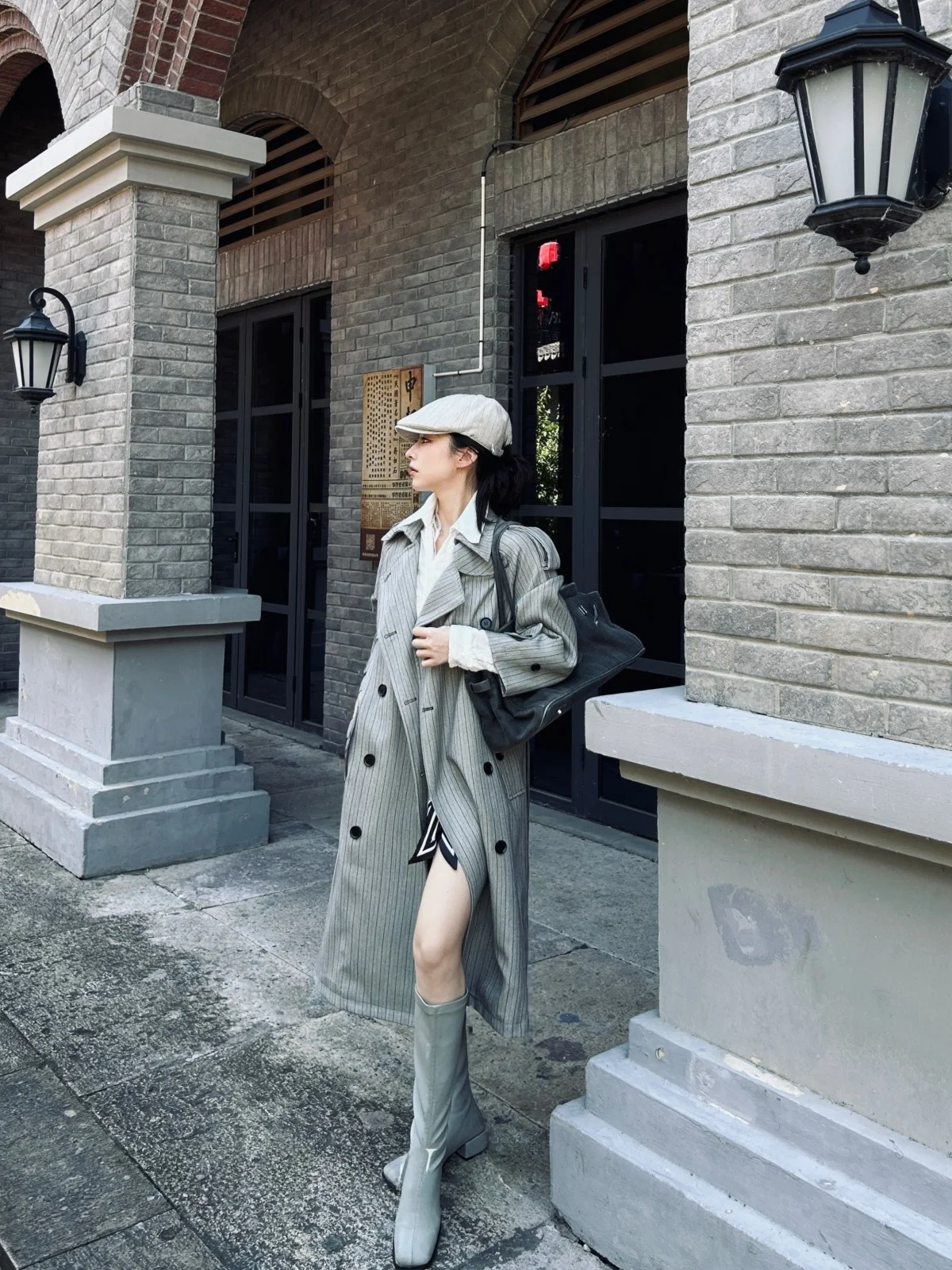 

Simona Vintage Striped Loose Fit Long Coat ey Cheered Lapel Windbreaker Ele Slimming Outerwear for Women