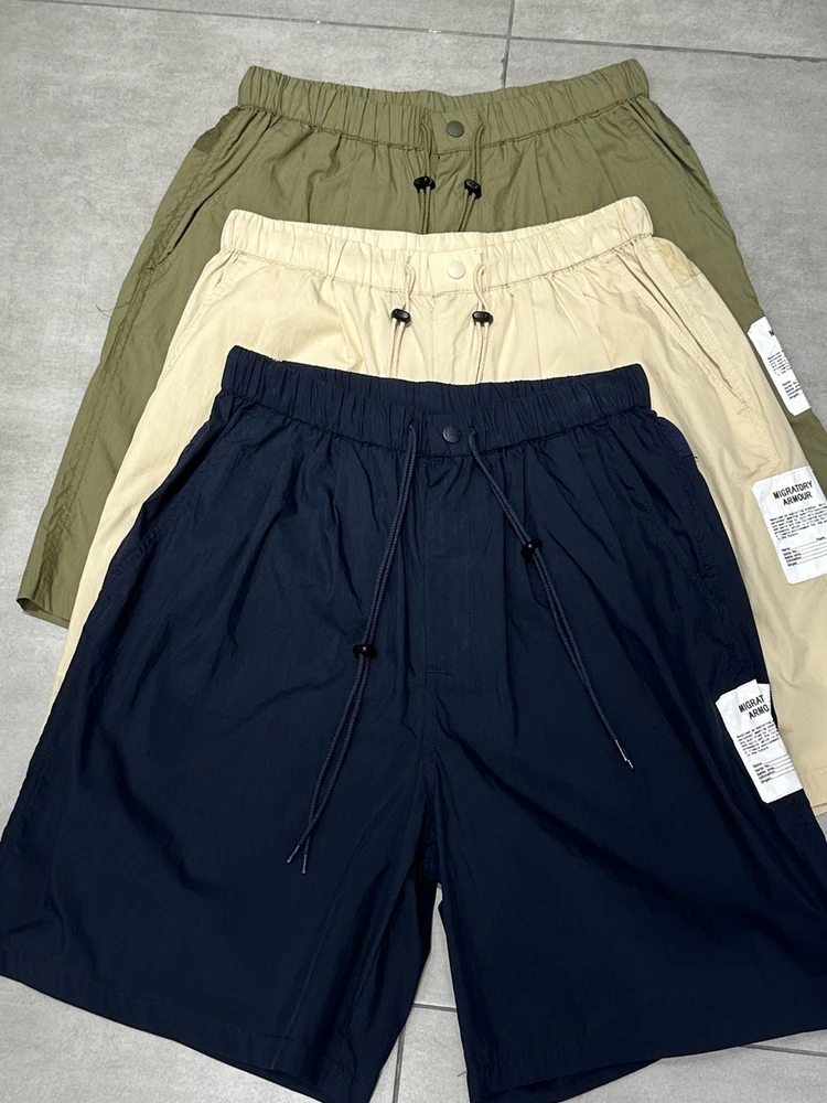 

Легкие быстросохнущие уличные шорты с пятью карманами, на шнурке, свободные, дышащие, повседневные, для мужчин, летние, молодежные, модные