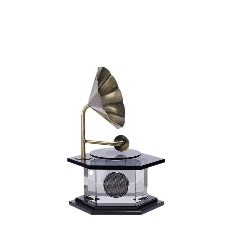 

Simple modern retro crystal metal phonograph model room home living room study creative desktop decoration ornament