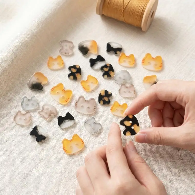 20Pcs Cute Cat Two-eye Buttons 12/17mm Colourful Cartoon Cat Resin Buttons DIY Kids' Clothes Hats Socks Buttons