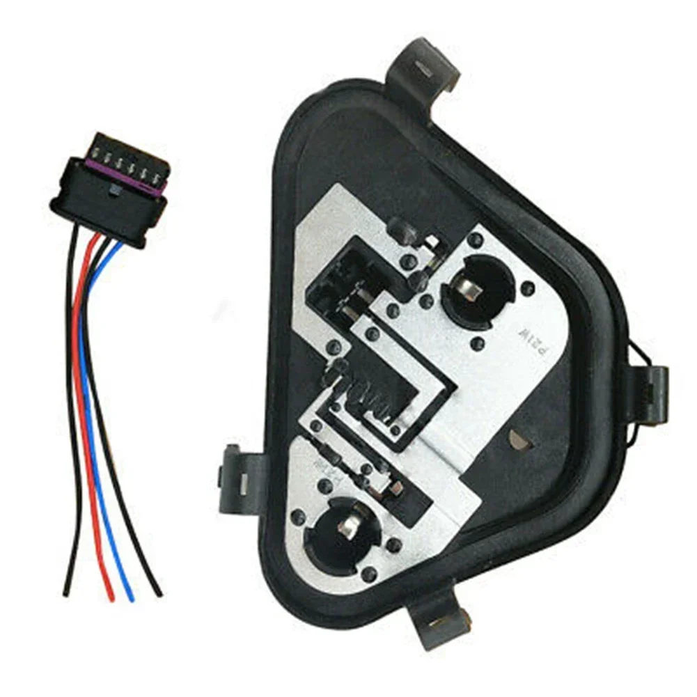 

Right Tail Lamp Bulb Socket Fit For BMW 3 Series Right Outer Bulb Socket Tail Light + Plug 63217313044 NEW