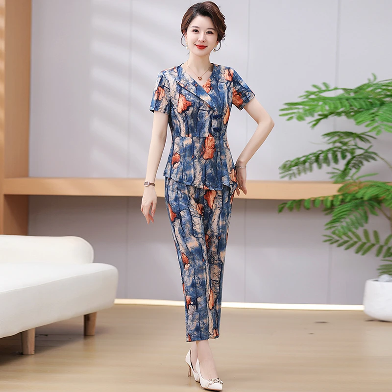 

Новый летний женский топ среднего и пожилого возраста с короткими рукавами и принтом, укороченные брюки, комплект из 2 предметов