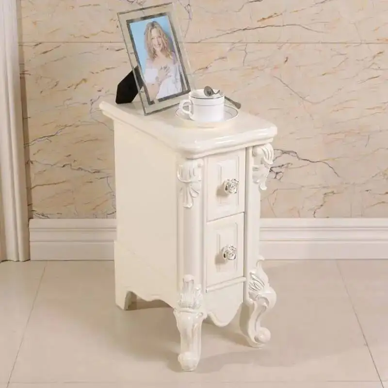Mesa de Cabeceira de Luxo Europeia Mudo, Estética Nórdica, Criado-Mudo Italiano Exclusivo, Mobiliário Doméstico de Alta Qualidade e Design Sofisticado