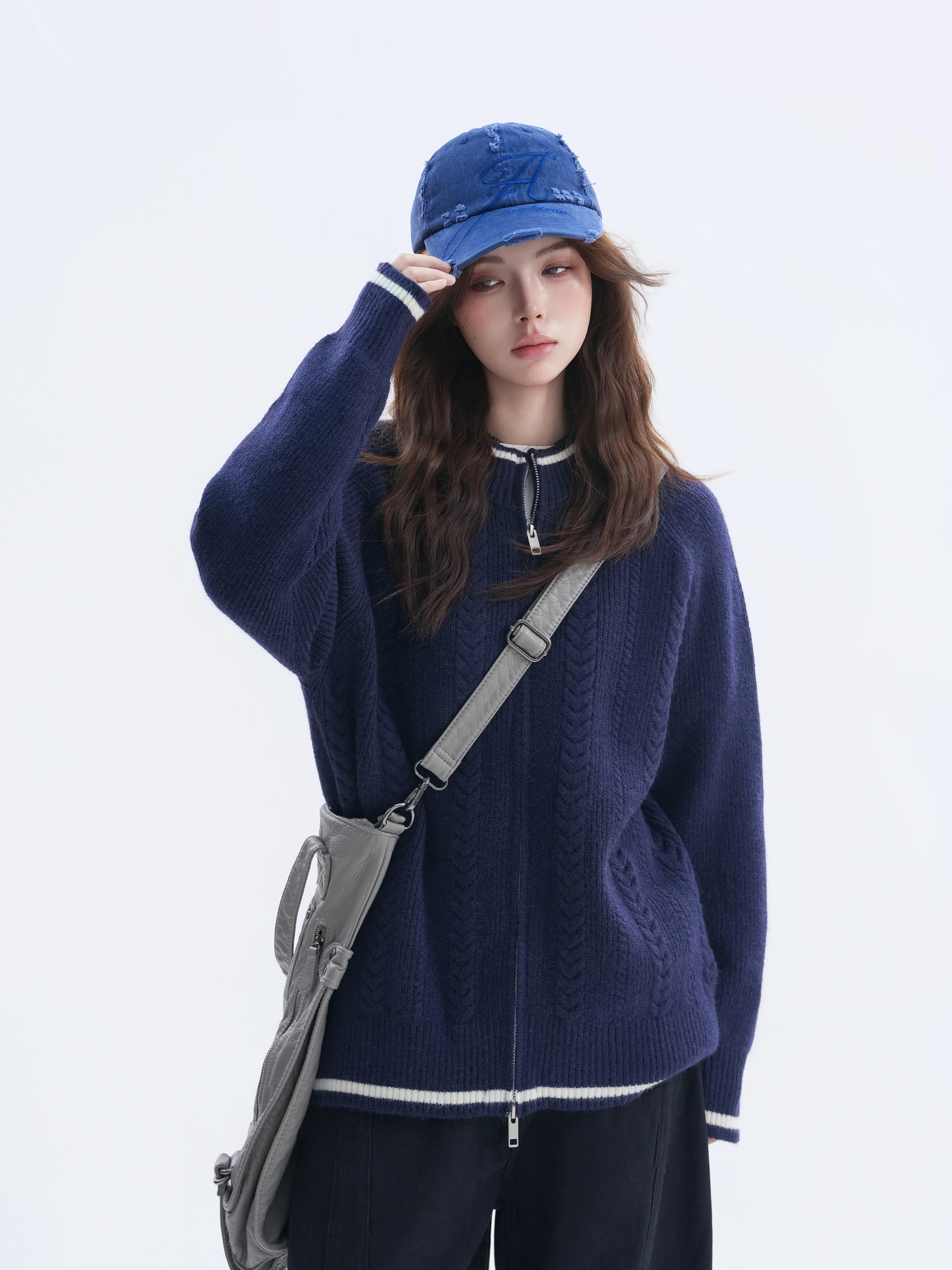 Fall Vintage High Intelligence Sensation Semi-Zipper Stand Collar Sweater Neutral Twist Knitted Top Women's Casual Loose Fit