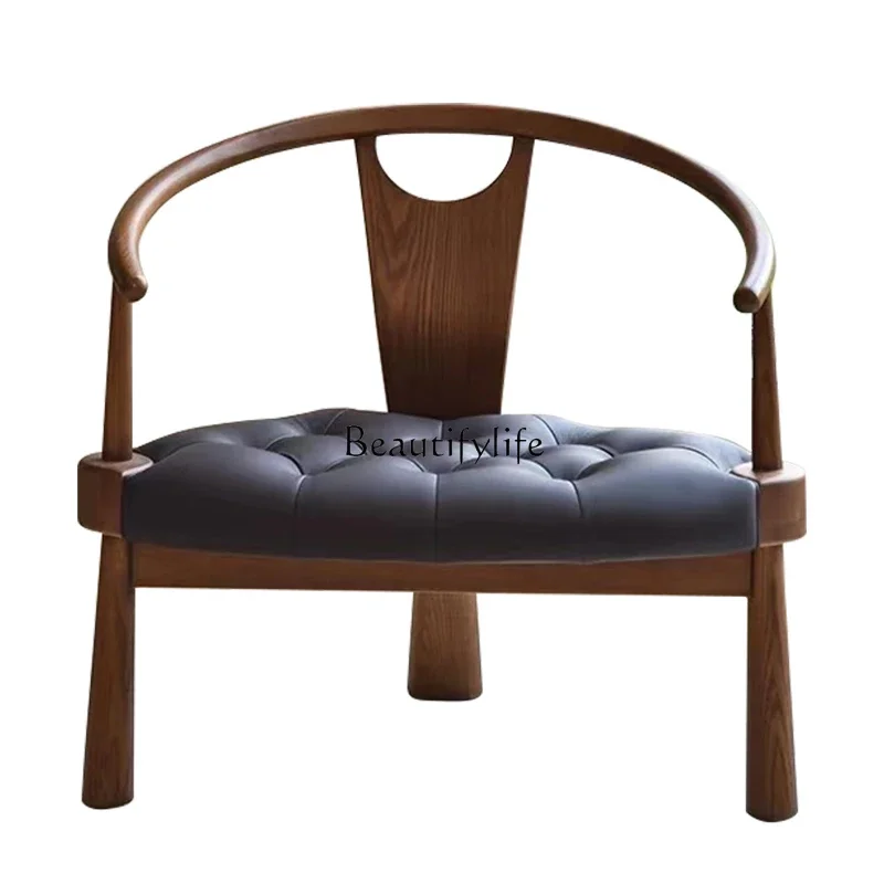 

Italian light luxury solid wood leisure chair living room simple retro homestay reception light luxury single chair