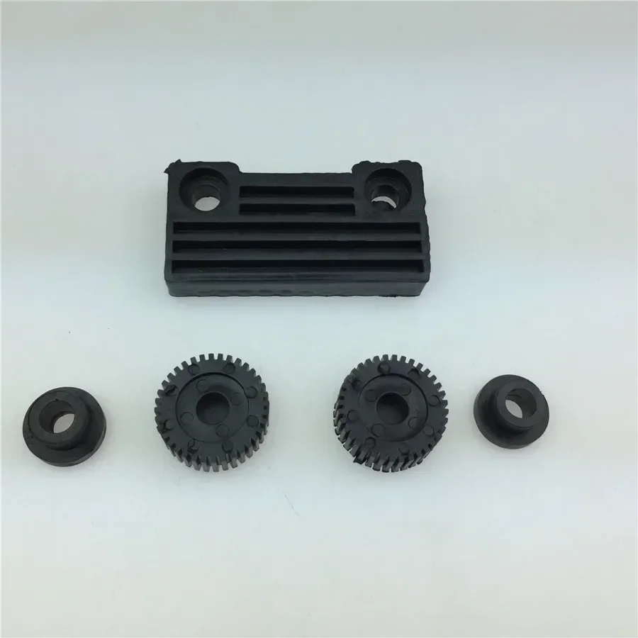 2set for SUZUKI GN125H GN250 Gs125 Motorcycle Fuel Tank Cushion Oil Tank Carrying Buffer Plastic
