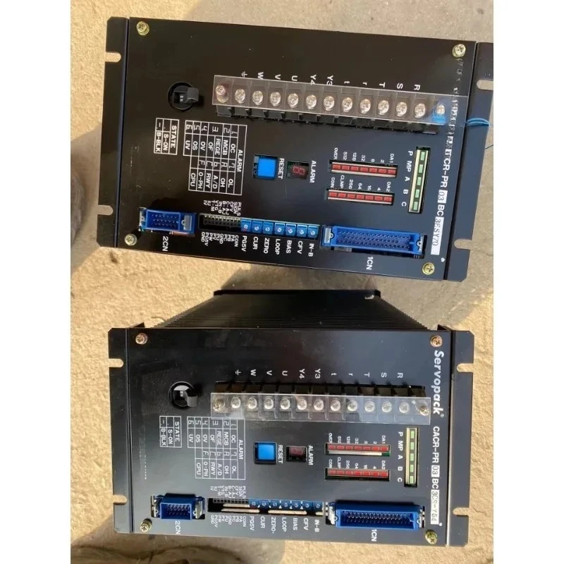 CCR-PR03BC-3ESY70 Servo Drive Used In Good Condition 3 MONTHS Wrrnty