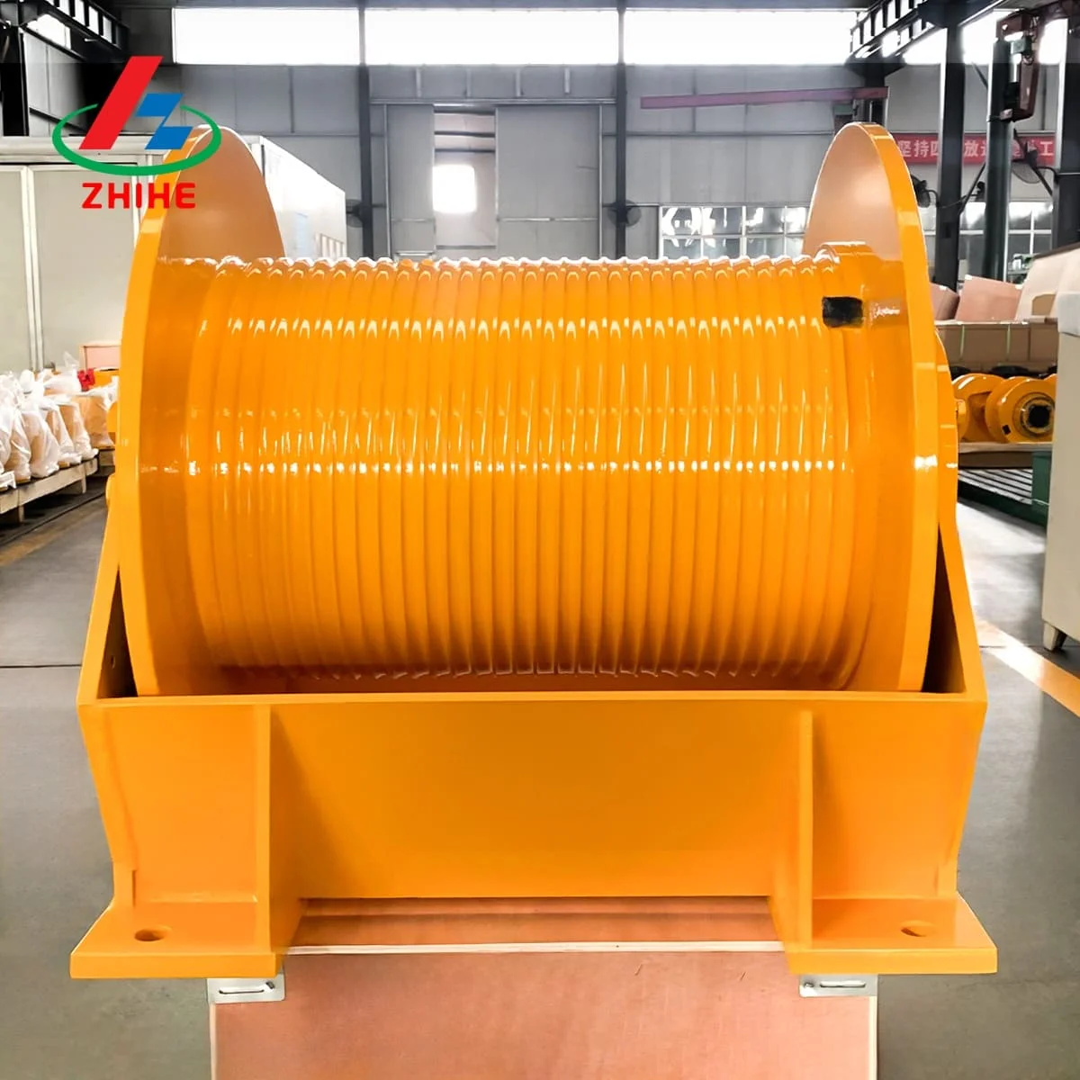 China Suppliers Tower Crane Hoist Winch Used Zoomlion Crane Spare Parts Vertical Industrial Lifting Winch