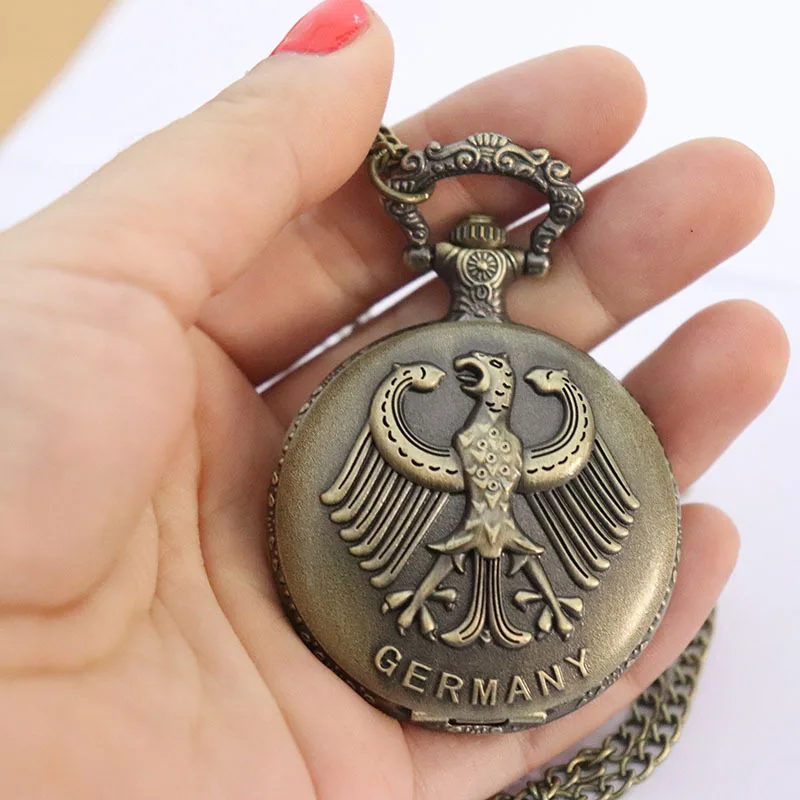 ساعة جيب بأحرف قلاب ، برونزية ، خضراء ، برونزية ، إبداعية ، حنين ، كلاسيكي ، دلاية ، قلادة ، حجر ، إبداعي