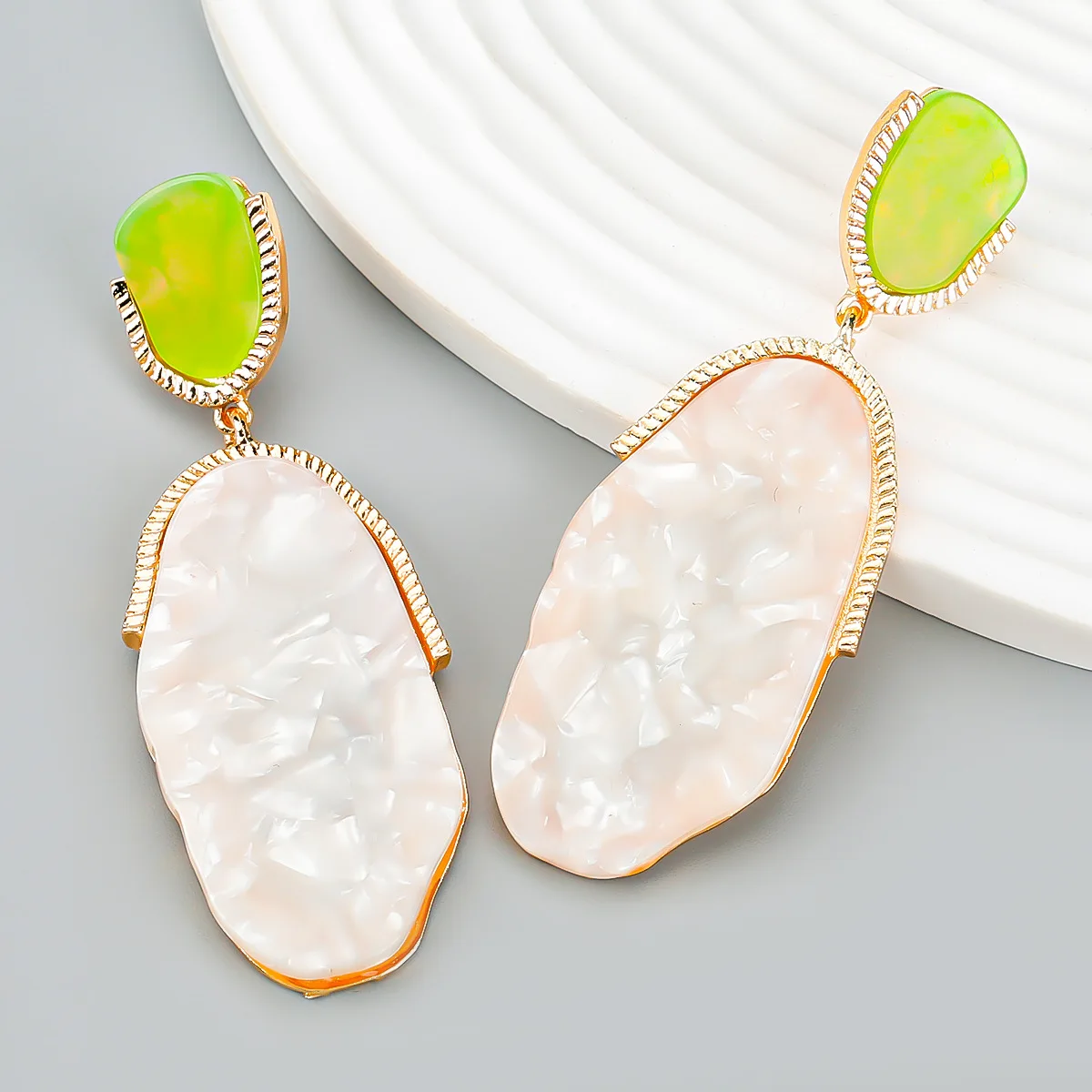 Earrings Acetate plate earrings Trend exaggerated Party earrings Factory direct sales