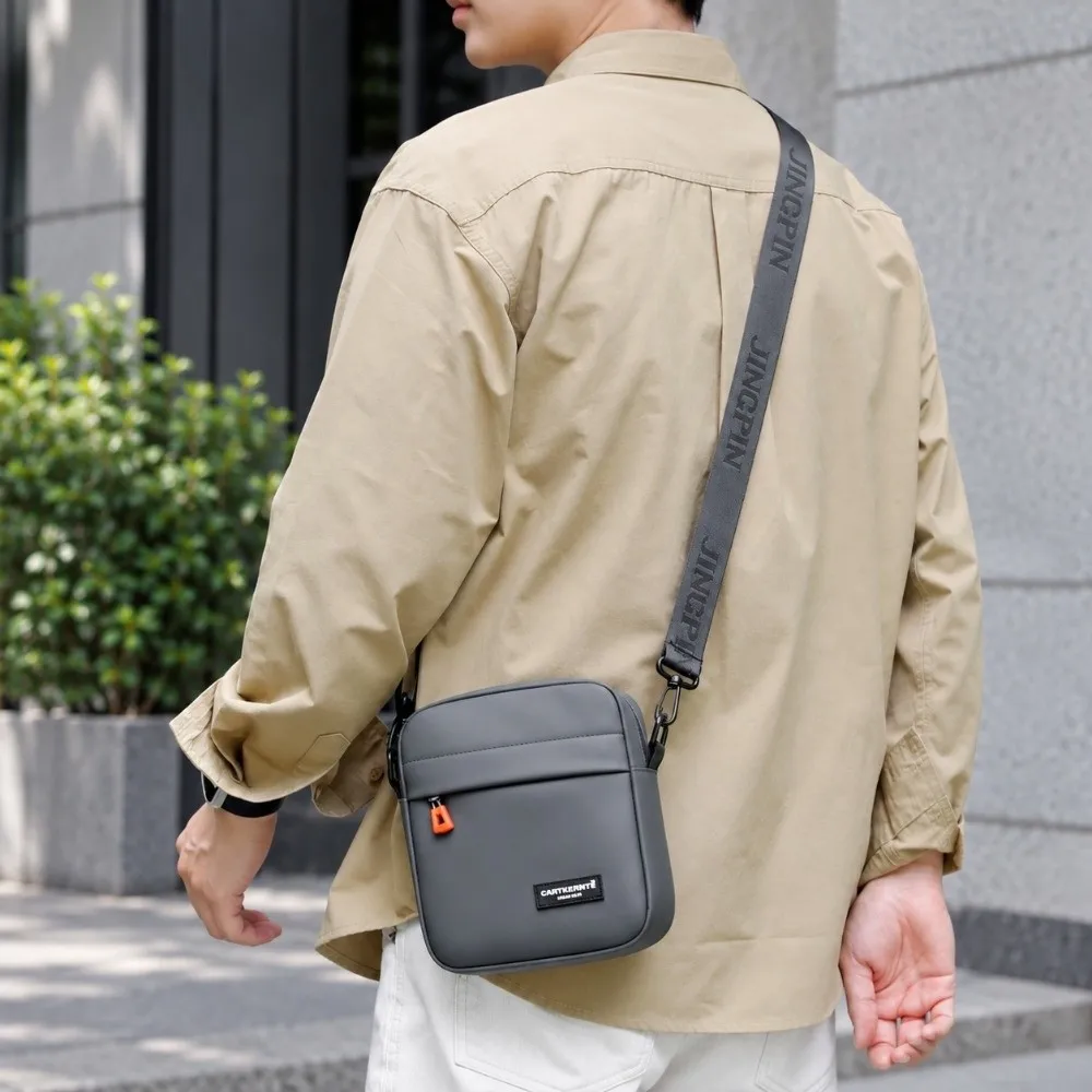 Fashion Large Capacity Men Crossbody Bag Lightweight Street Shoulder Bag Casual Waterproof Messenger Bag Daily Commuting