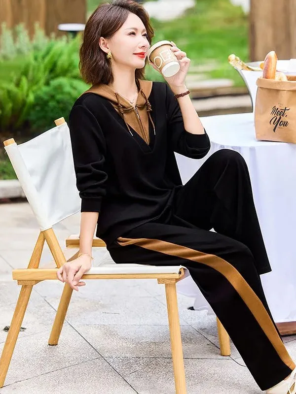 Casual Sportswear Set for Mom Autumn Sle 2025 New Large Size Two-Piece Suit Middle-Aged And ly Women's Spring Autumn