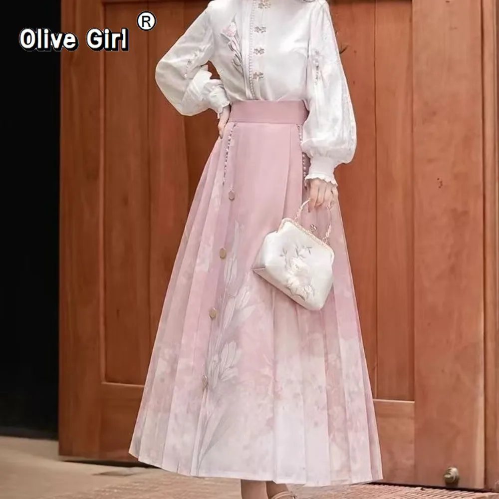 

2026 White Shirt Lace Sleeve Embroidery Blouse Printed Horse Face Skirt Elegant Embroidery Shawl Set Daily Women's Clothing