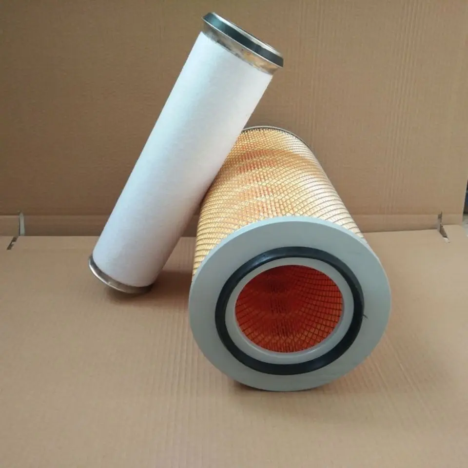 K2030 air filter is suitable for Kaima Foton Jiefang 2030 air filter truck. 5-piece packaging