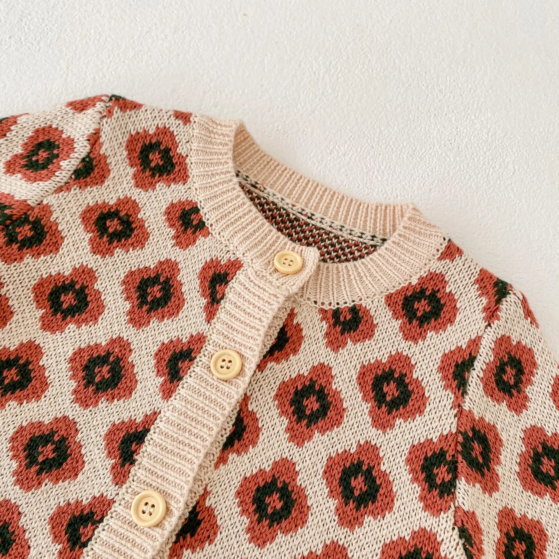 Instagram Spring and Autumn New 0-3-year-old Girl Sweater Knitted Infant Sweater Clover Girl Knitted Cardigan Sweater