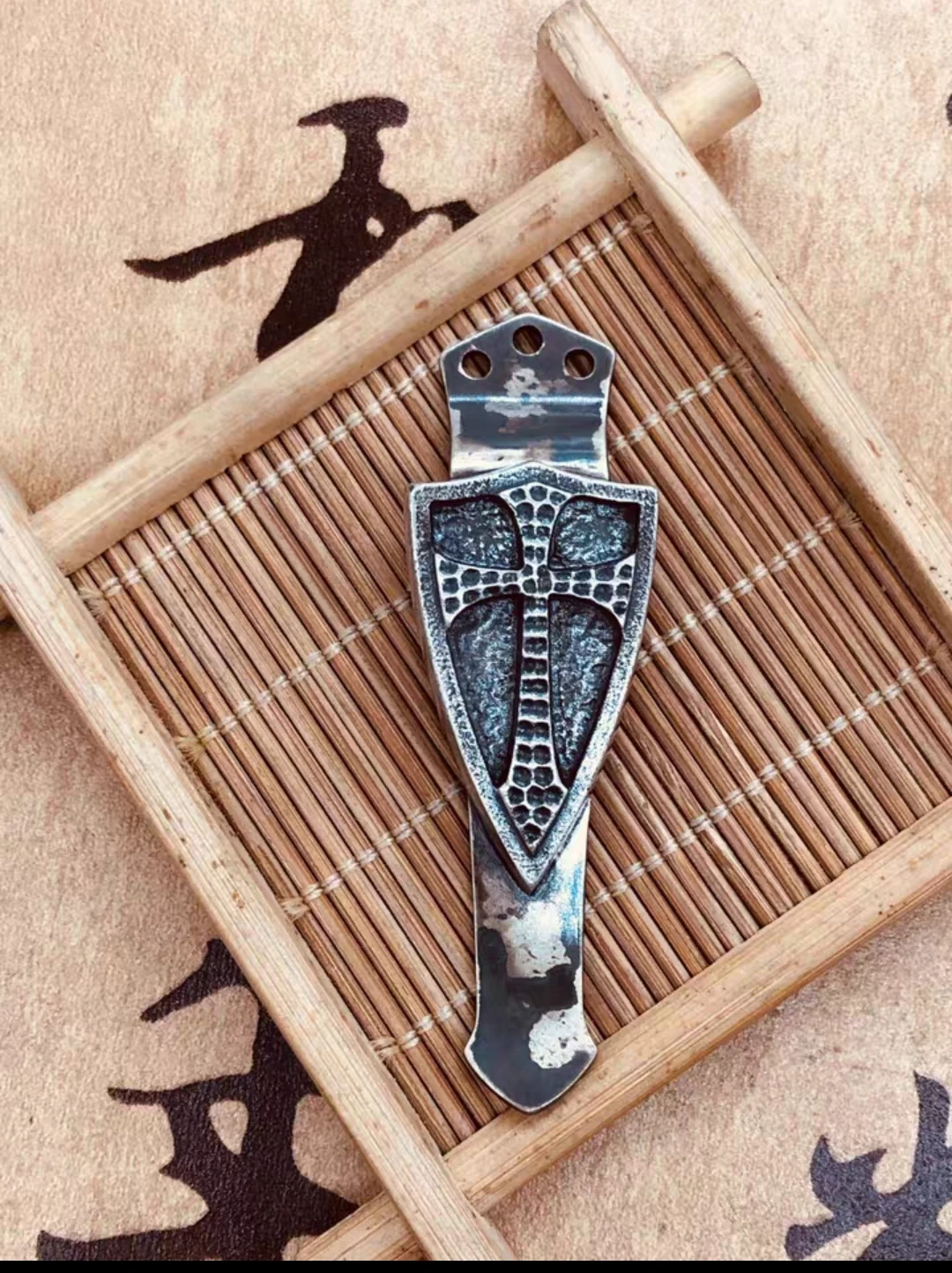 1 Piece Silver Cros…