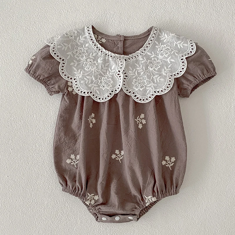 ملابس الطفل الصيف ملابس لحديثي الولادة الأزهار رومبير الفتيات المطرزة حللا من القطن قصيرة الأكمام Sunsuits 0-2Y ثوب فضفاض للأطفال الرضع