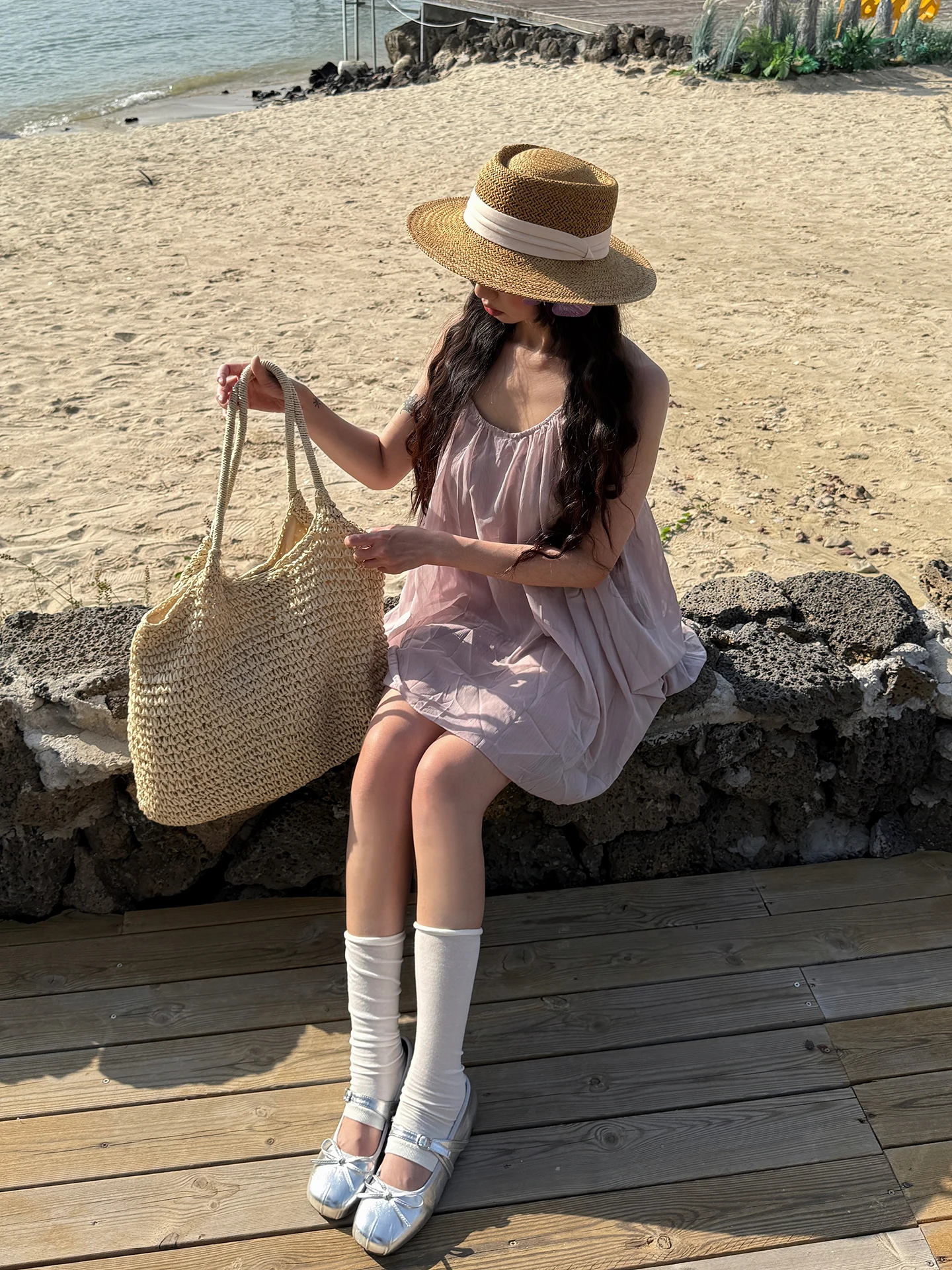 

Women's Summer Beach Straw Hat Sun Protection Wide Brim Flat Top Panama Style Capriole Hat Casual Summer Fashion Accessory