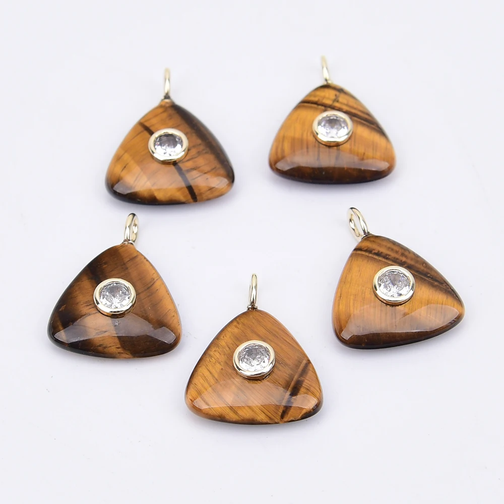 APDGG 5 piezas de 20 mm, piedra semipreciosa natural, ojo de tigre amarillo, colgante triangular con circonitas, cuentas para hacer joyas DIY