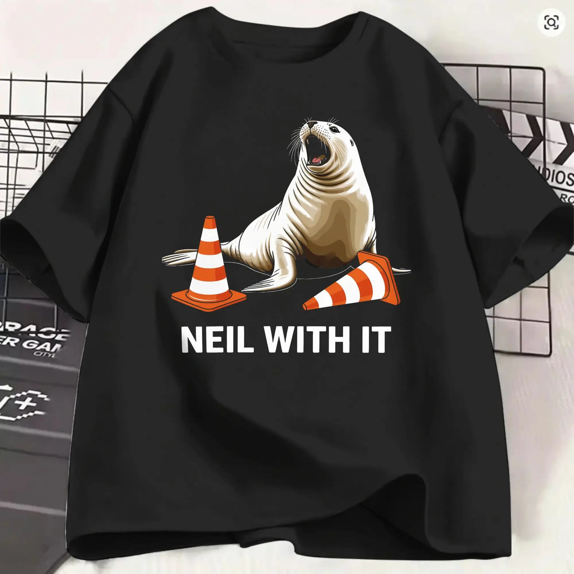 Men's Neil the Seal  T Shirt  Cotton Clothes Vintage Short Sleeve Round Collar Tees Birthday Present T-Shirts