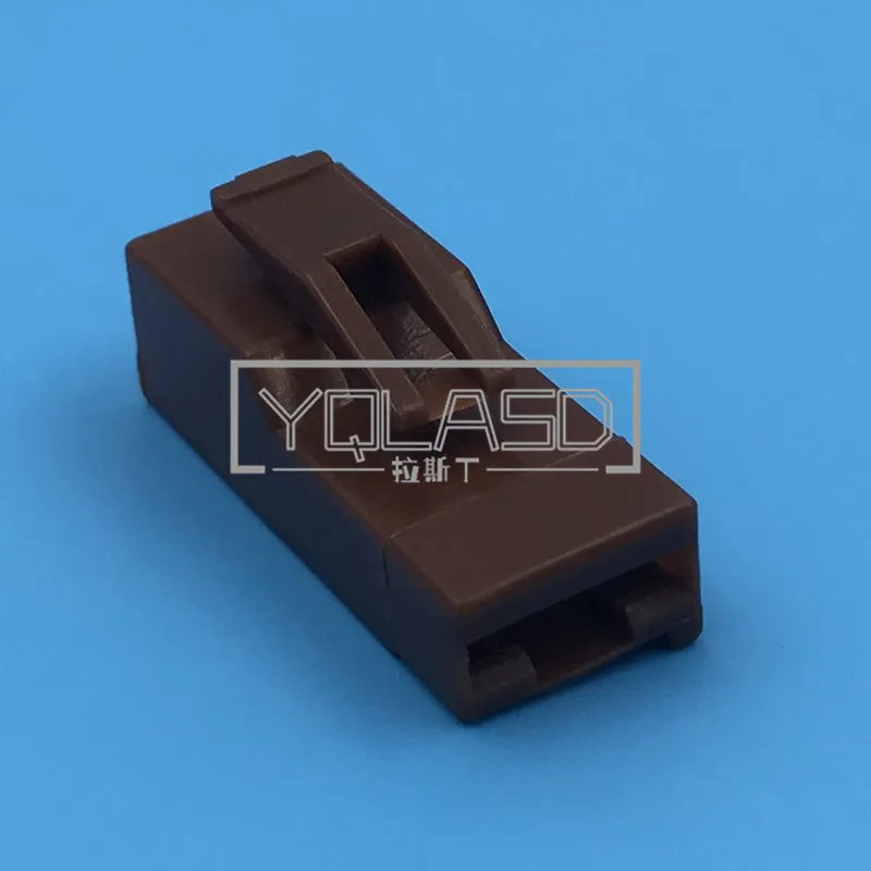1 Set 1 Way 9.5 Series Automotive Fuse Box Connector AC Assembly with Terminal For BYD 927415-2 357915971A