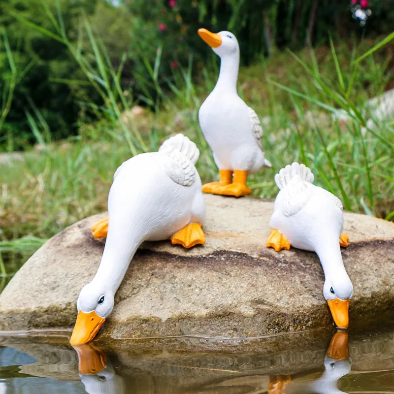 Cute Duck Resin Garden Statue Backyard Pond Ducks Decoration Bird Sculpture Indoor Outdoor Yard Decor Pond Lawn Ornament