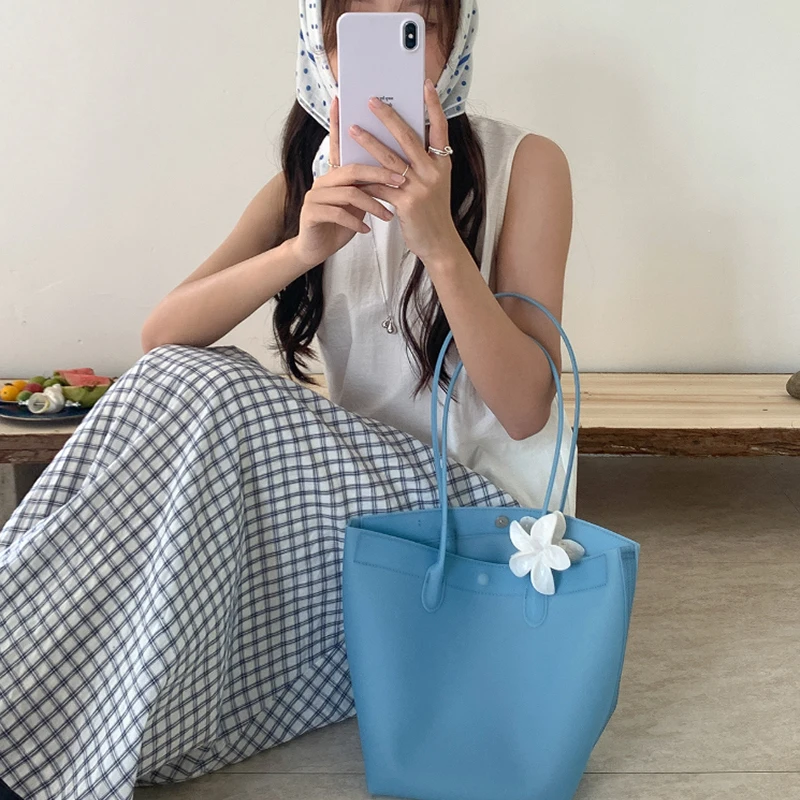 Transparente PVC-Eimertasche, wasserdichte Damen-Tragetasche mit Innentasche, bunte Dopamin-Handtasche für den Arbeitsweg mit großem Fassungsvermögen – Detail 29