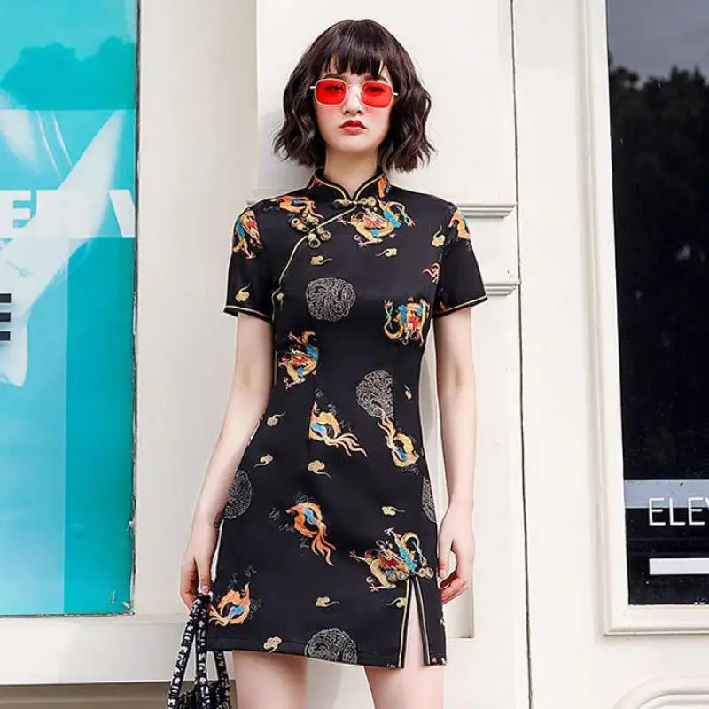 Sexy Women Dragon Qipao Traditional Chinese Mandarin Collar Cheongsam Vestidos Oriental Young Girls Party Dress Retro Qi Pao