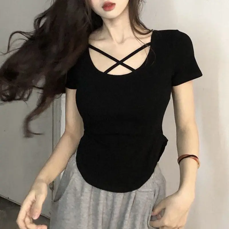 

Pure Cotton U-neck Cross Short-sleeved T-shirt for Women in Spring and Summer 2025 New Design Slim Fit Short Pure Style Top