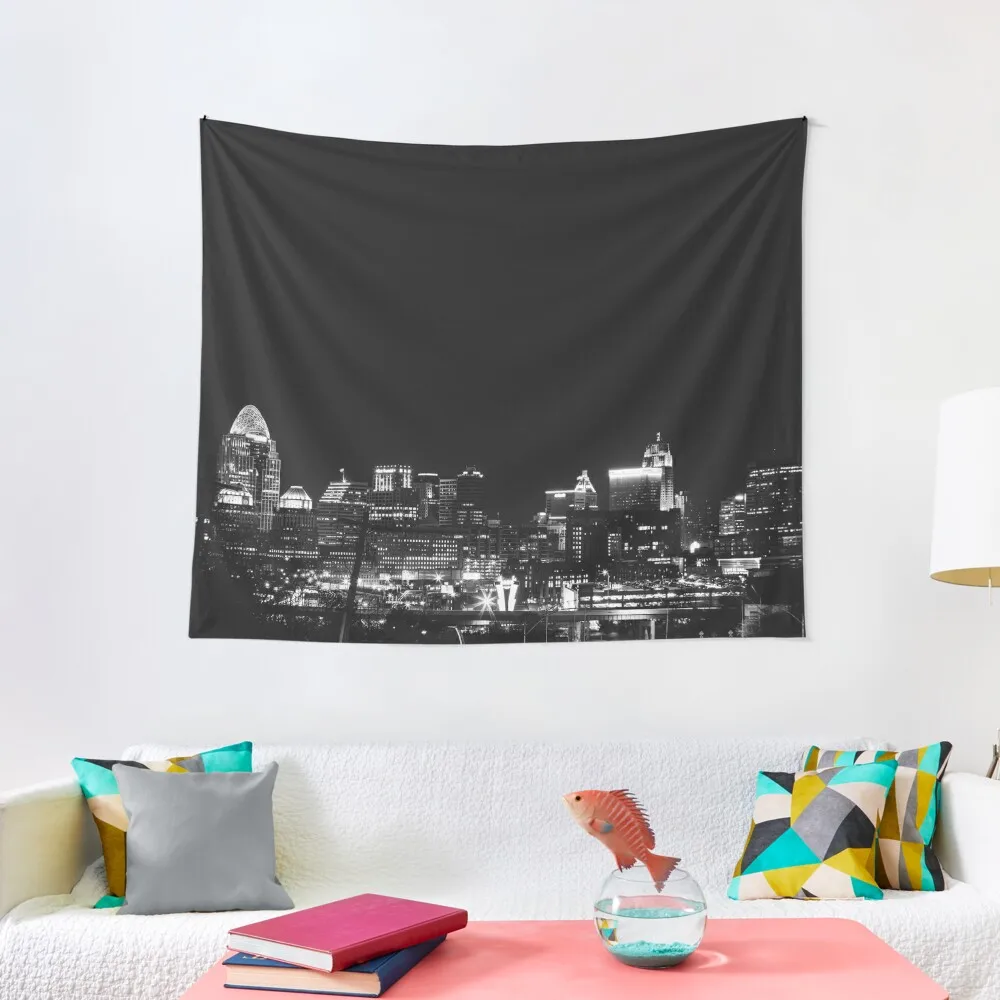 

Cincinnati Skyline B&W Tapestry Wall Coverings Decorative Wall Luxury Living Room Decoration Tapestry
