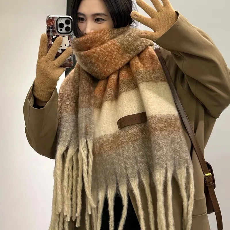2025 New Female Autumn and Winter Wizard of Oz Mohaimao Korean Version Versatile Student Senior Sense Thickened Warm Scarf