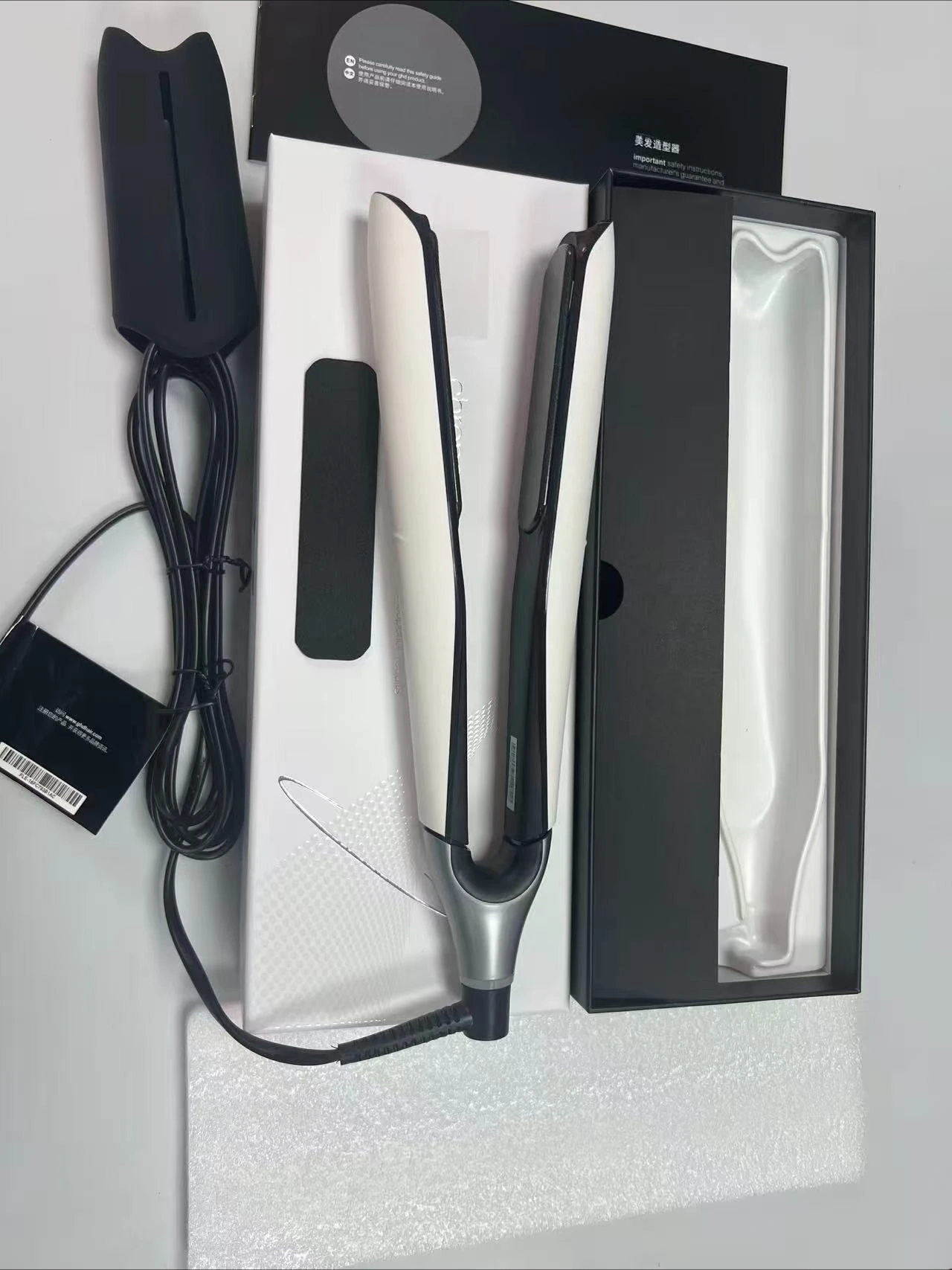 เหมาะสำหรับที่หนีบผมตรง GHD Platinum, ที่หนีบผมแบบไร้สายประจุลบ, ที่หนีบผมมินิแบบสองในหนึ่งสำหรับผมตรงและผมหยิก