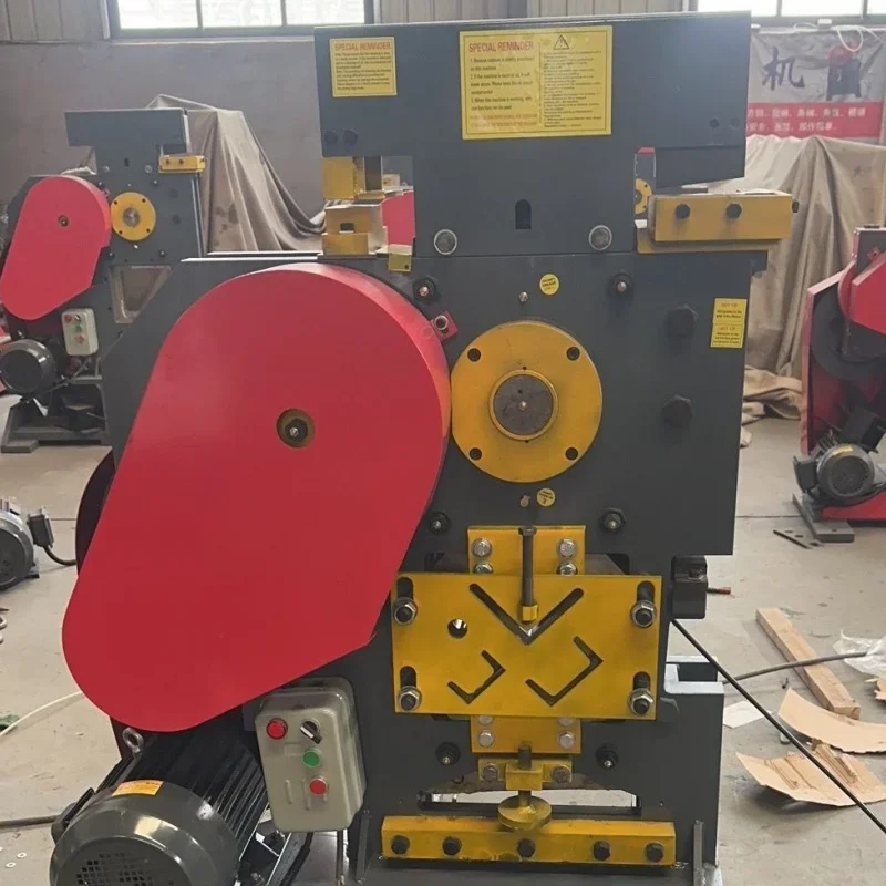 Hydraulic Small Ironworker Combined Punching and Shearing Machine 220/380V For Angle Steel Channel Steel Metalworking