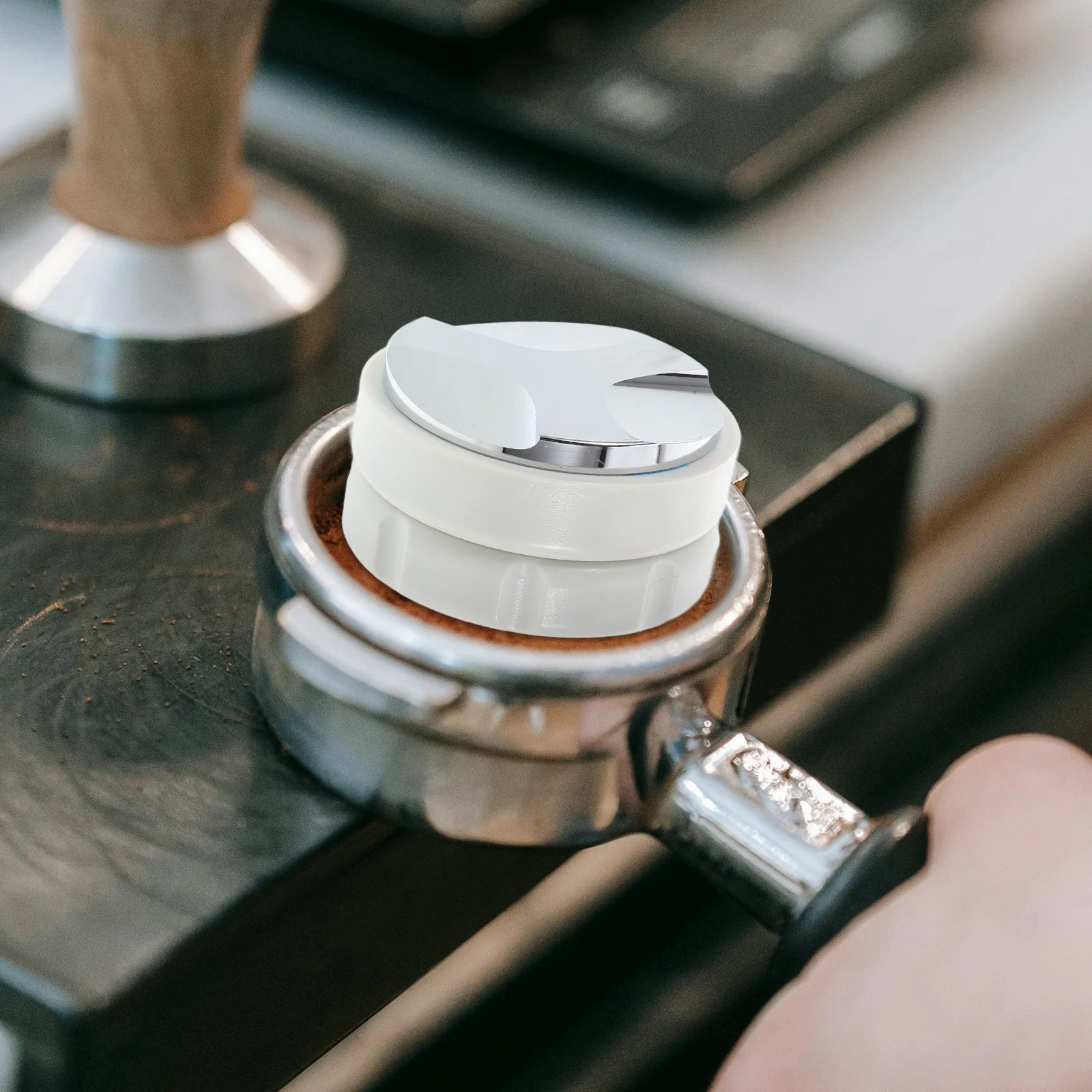 

Coffee Tamper Stainless Steel Espresso Machine Accessories Hand Tampers Black White Coffee Adjustable Pressure Threeleaf