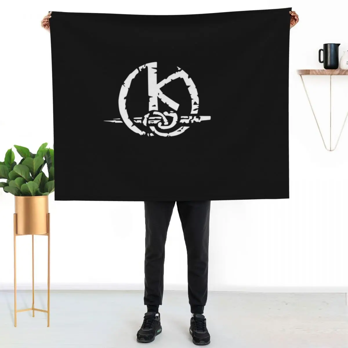 Kaamelott - Kaamelott Throw Blanket Plaid on the sofa Designers Retros Baby Stuffeds Luxury Designer Blankets