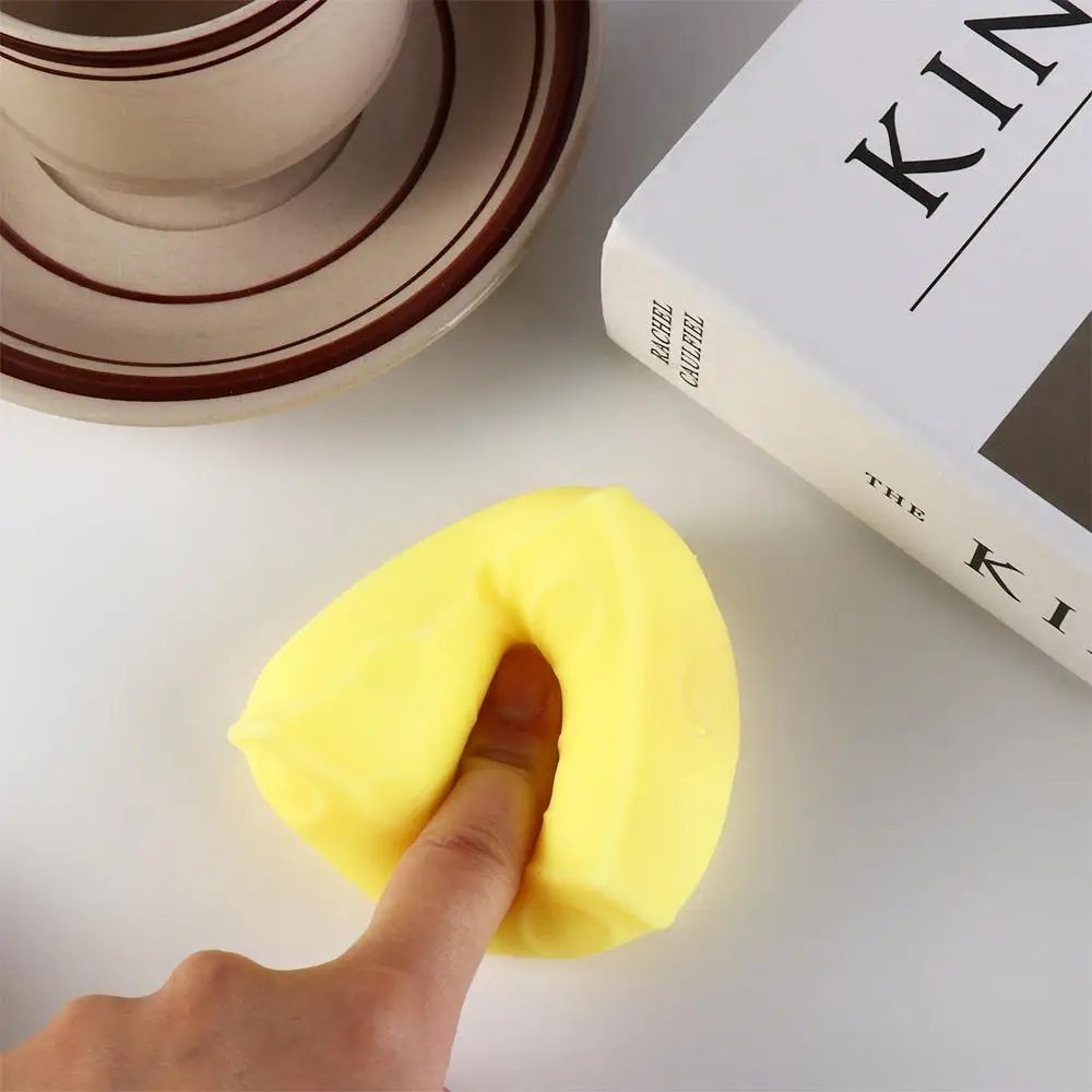 Divertente formaggio sensoriale spremere materiale flessibile tocco confortevole rimbalzo lento sollievo dallo stress festa durevole in PVC