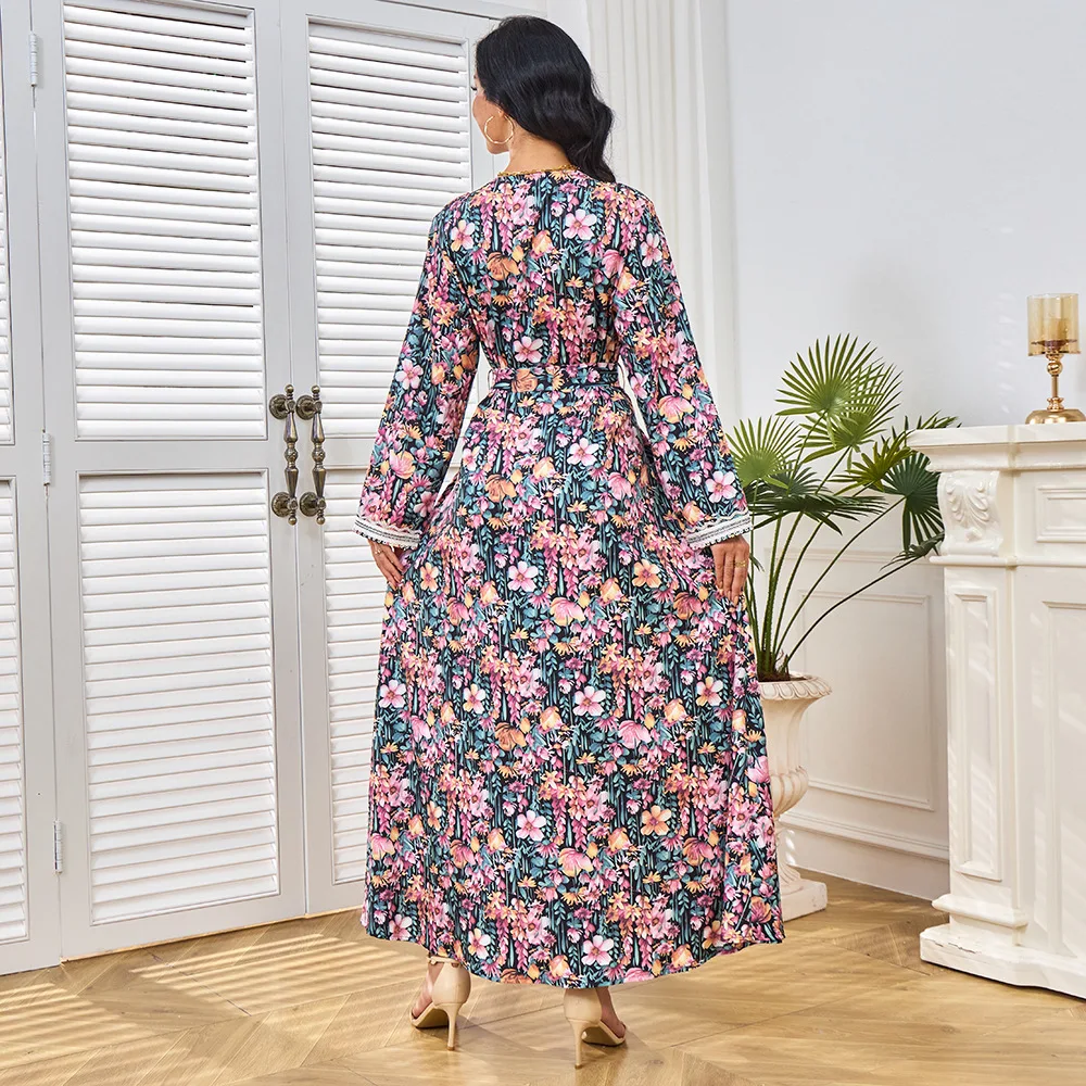 2024 Summer New Muslim Women's Fashion Printed Diamond studded Clothing Robe Big Swing Long Sleeve Dress