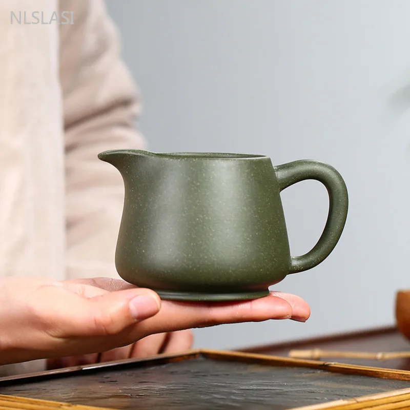 250ml Yixing Purple Clay Fair Cup Raw Mineral Bean Green Mud Tea Dispenser Custom Zisha Tea Set Traditional Zen Tea Cup