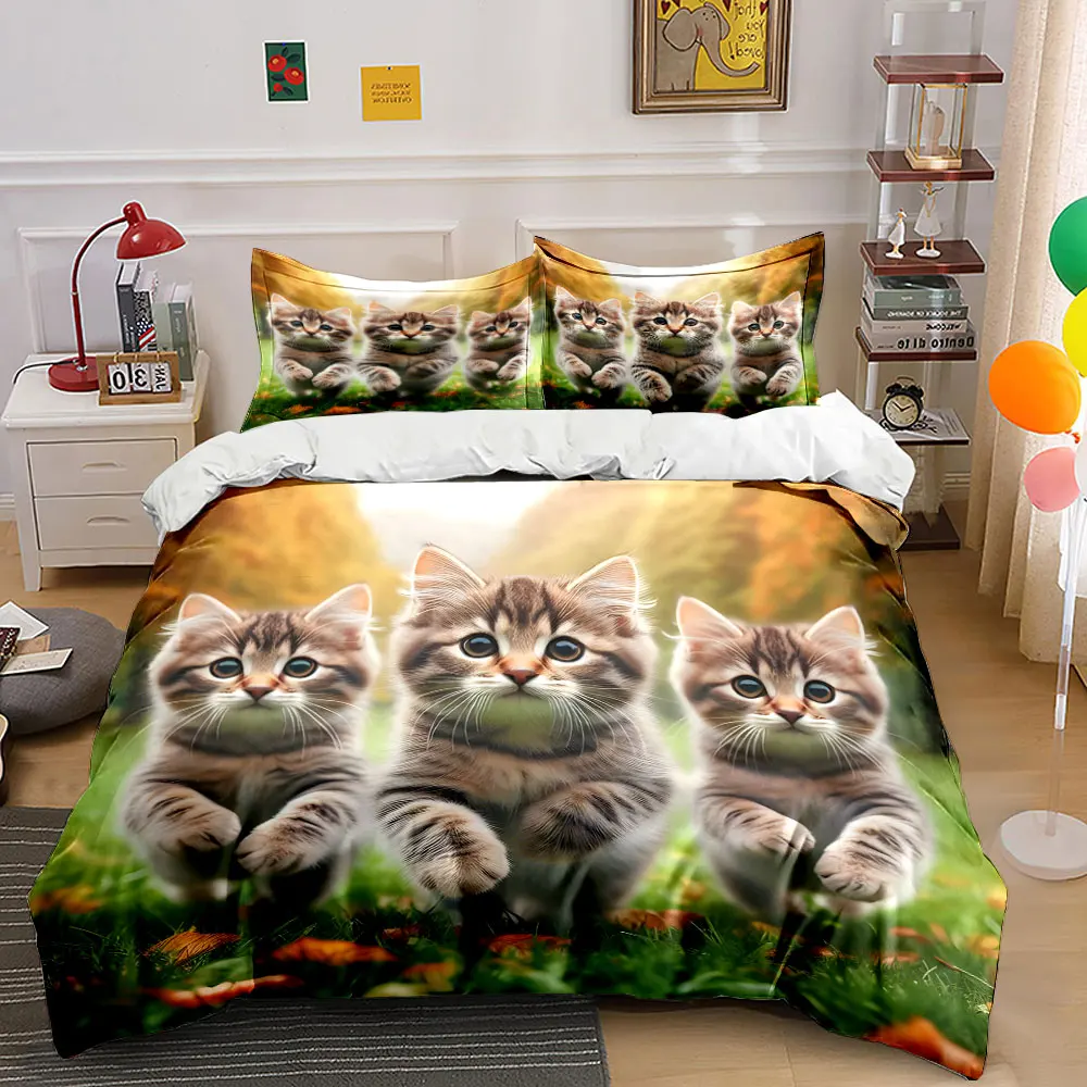 Three cute kittens running on grass Print Bedding Set 1 Duvet Cover 2 Pillowcases for Adult and Children Luxury Gift Full Size