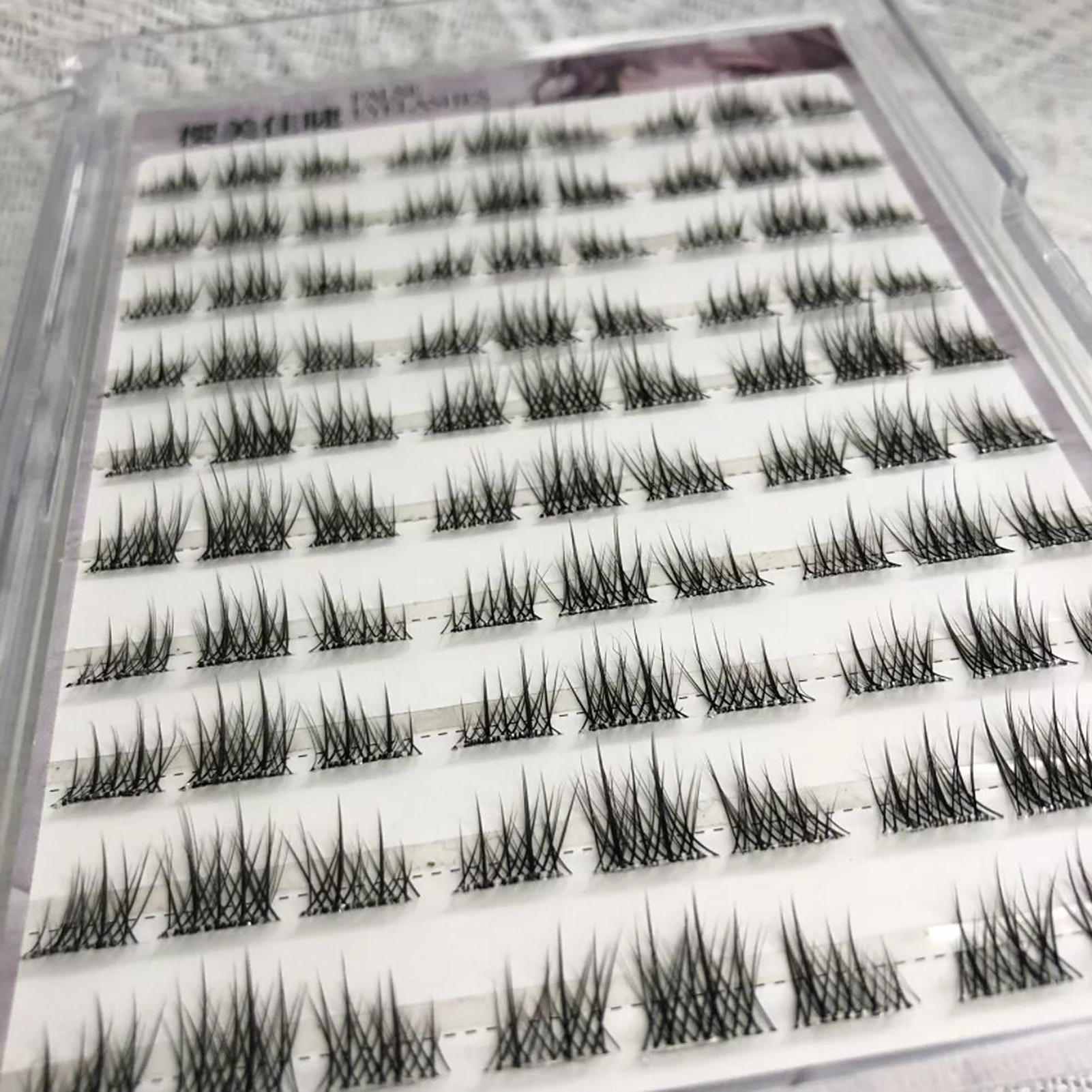 رموش صناعية رفيعة للغاية خالية من الغراء طبيعية لا حاجة للغراء رموش مجزأة مجموعات رموش مانغا ذاتية اللصق #5