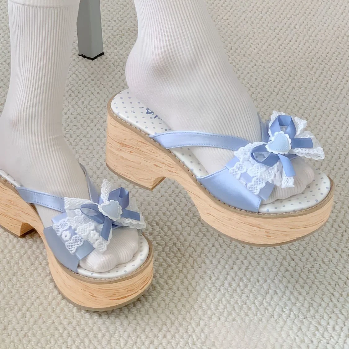 Lolita Sandali giapponesi Scarpe con plateau Innalzamento Kawaii Bow Platform Versione Zoccoli Scarpe Ragazze Cos Sandali per donna Originali